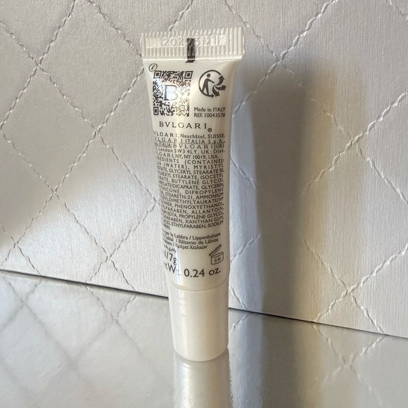 (NEW) BVLGARI Lip Balm Tube - Picture 4 of 4